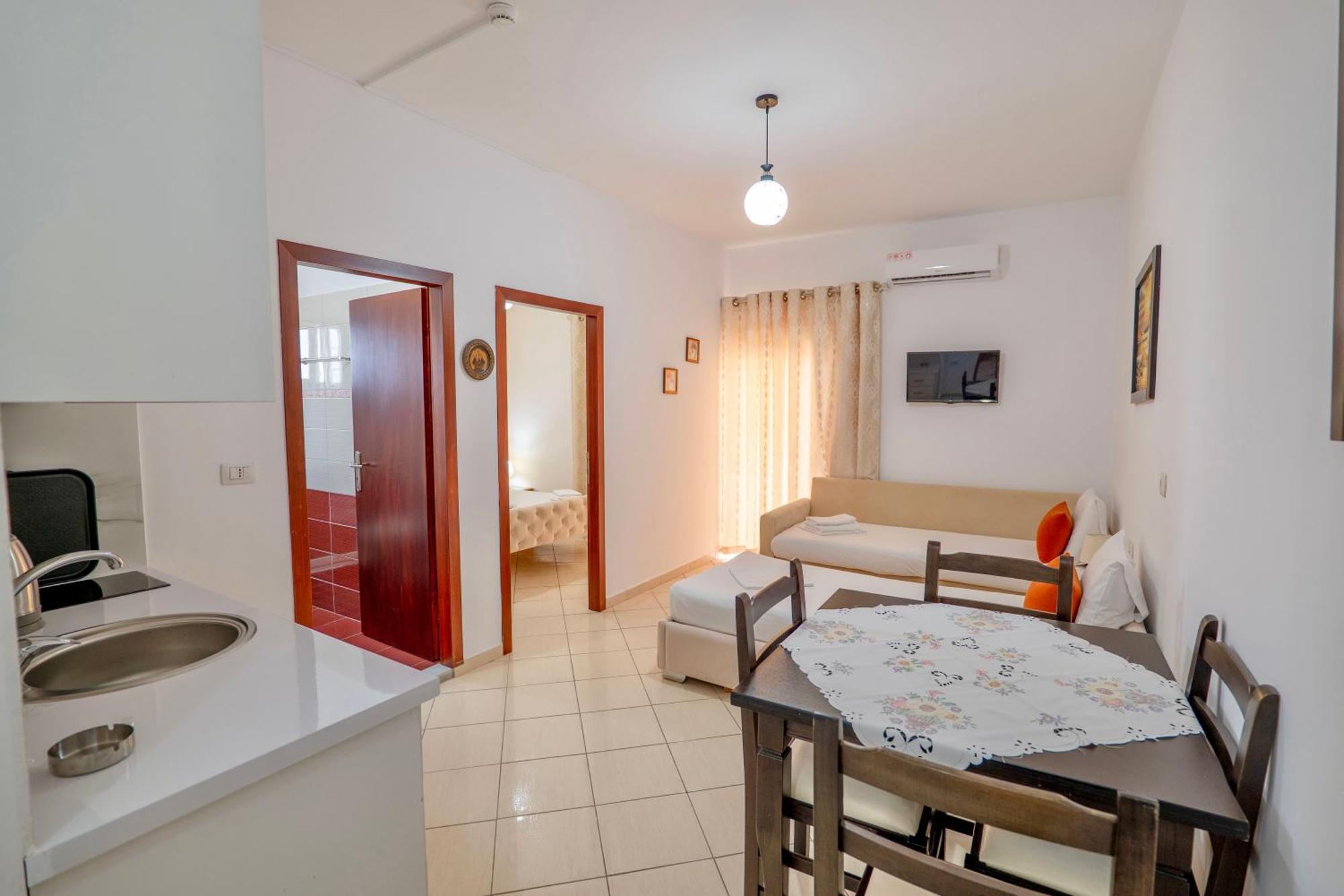 Eleni Guest House Sarandë Esterno foto