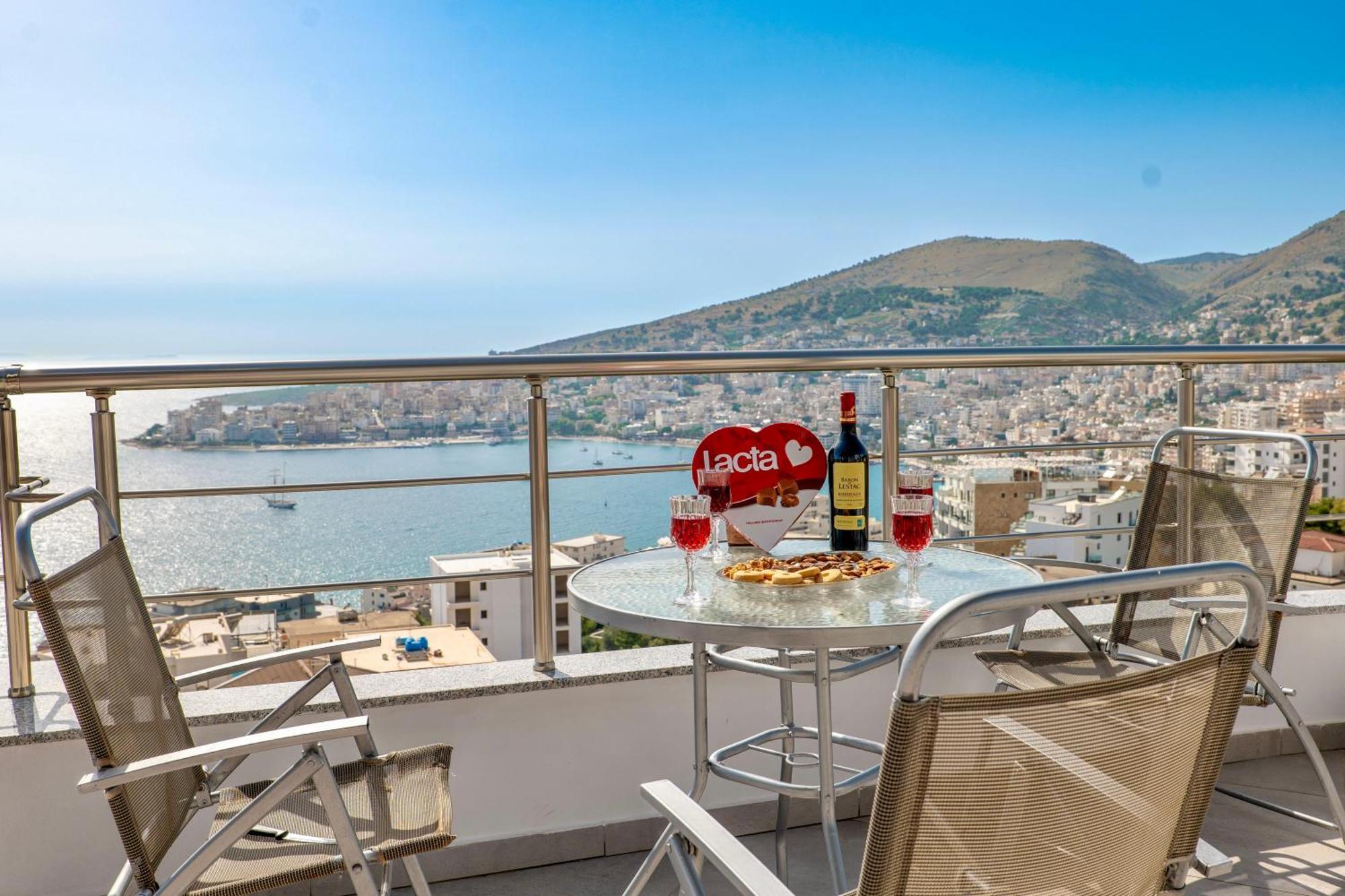 Eleni Guest House Sarandë Esterno foto